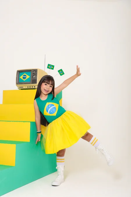 Vestido Brasil- Saia amarela tule